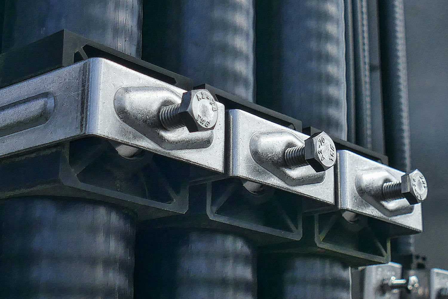 Bolts / Screws